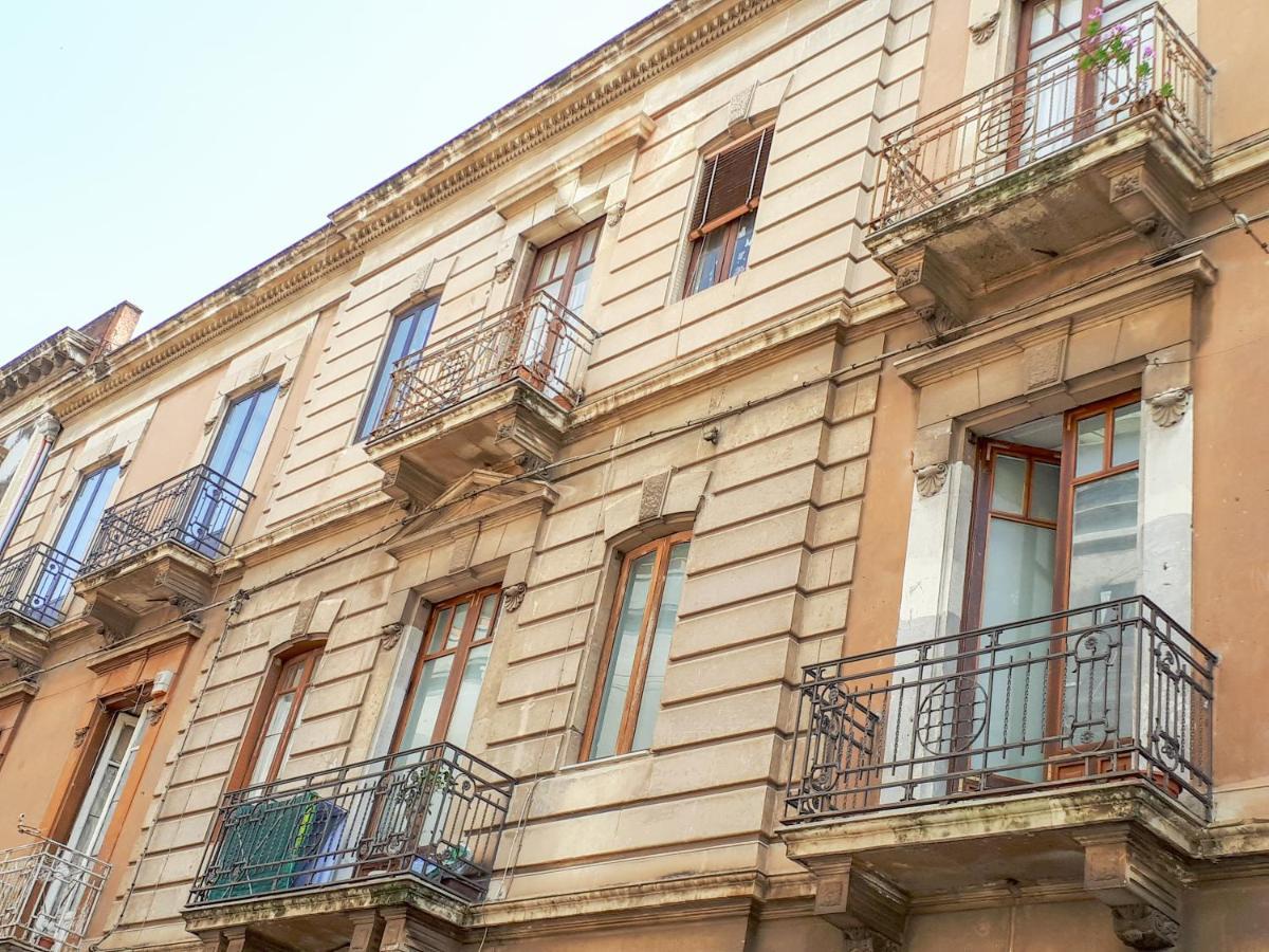 Dietro Il Castello Κατάνια Εξωτερικό φωτογραφία